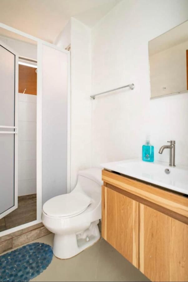 Apartamento Lujoso A Un Minuto De La Playa Del Laguito, La Mejor Playa De De Indias *