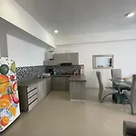 Apartamento Lujoso A Un Minuto De La Playa Del Laguito, La Mejor Playa De Cartagena De Indias