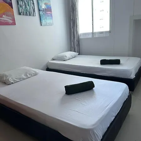Apartamento Lujoso A Un Minuto De La Playa Del Laguito, La Mejor Playa De De Indias