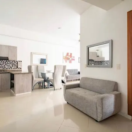 Apartamento Lujoso A Un Minuto De La Playa Del Laguito, La Mejor Playa De De Indias